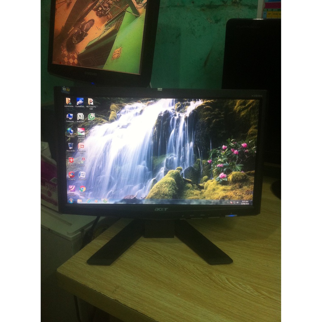 Màn hình máy tính 16 inch chữ nhật đẹp giá tốt | BigBuy360 - bigbuy360.vn