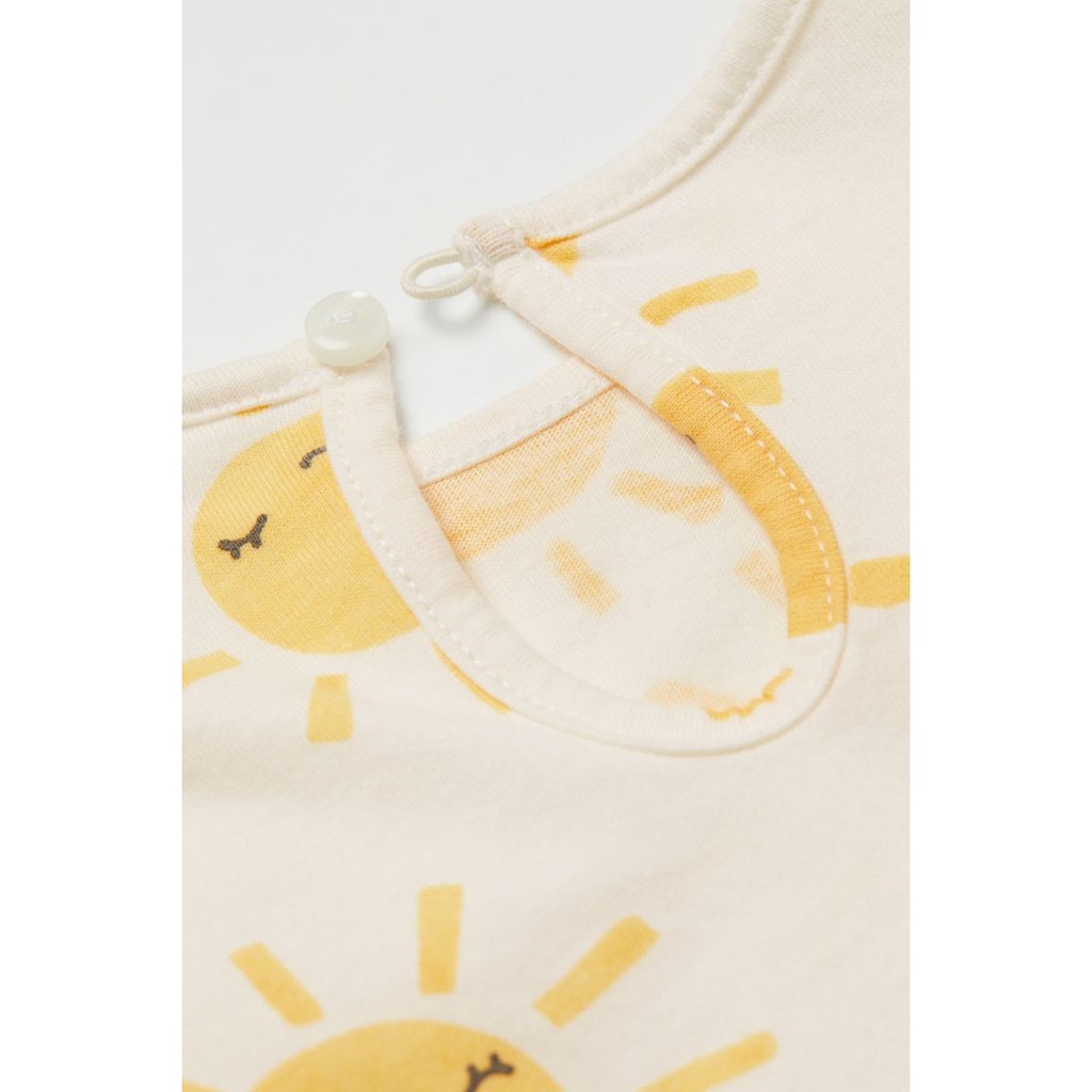 Bộ cotton ngắn, tone vàng, áo trắng mặt trời, Hờ mờ UK săn SALE