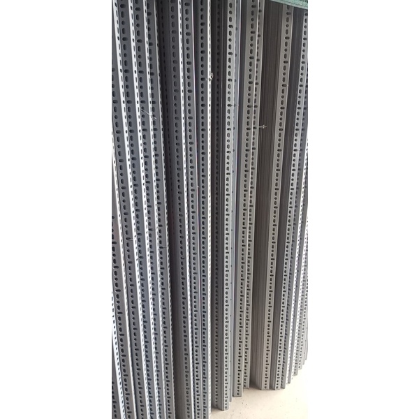 Kệ khung sắt v lỗ bậc thang trồng rau 3 tầng mỗi tầng 2 khay 68x42x15 cm, 67x43x15 cm