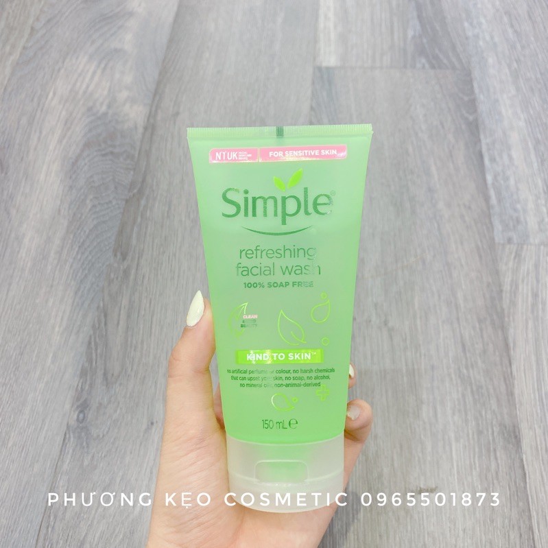 Sữa rữa mặt dạng gel - Simple Kind To Skin Refreshing Facial Wash Gel - 150ml