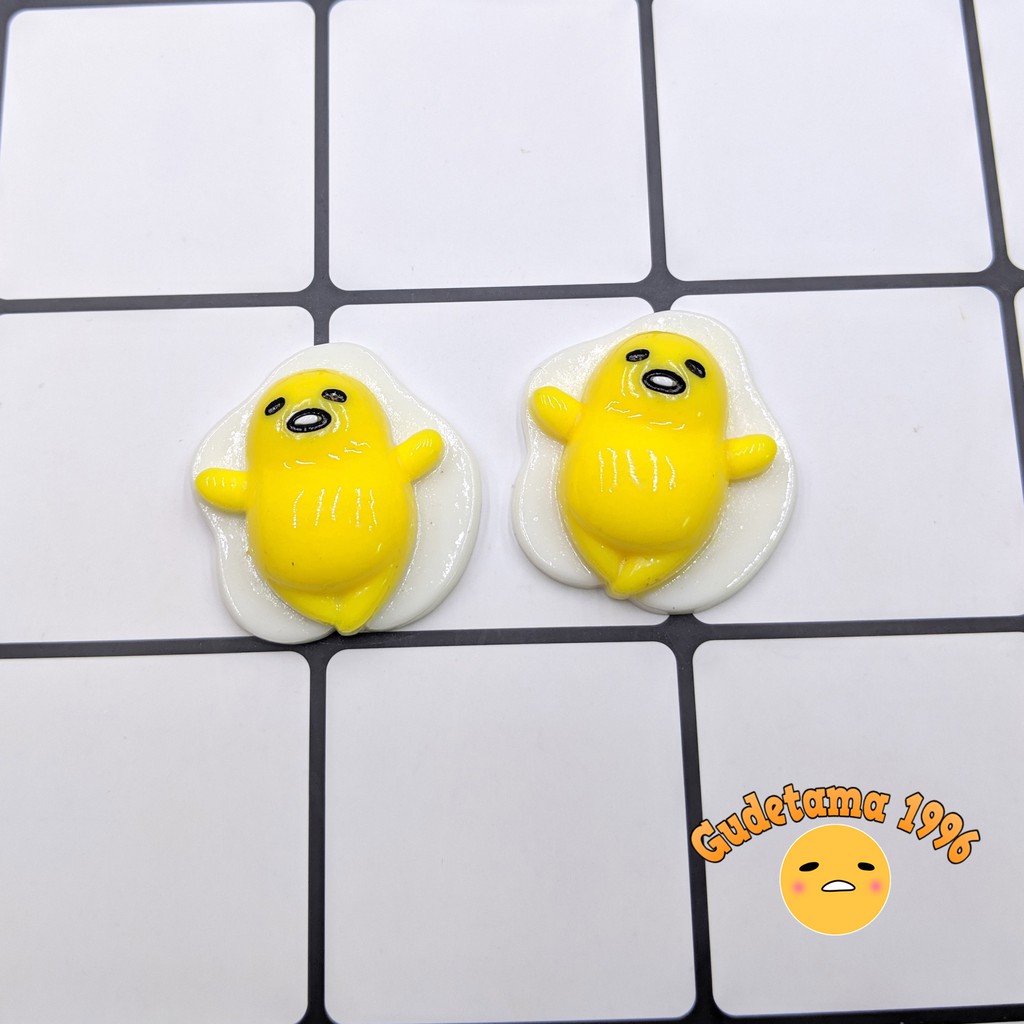 Charm trứng lười Gudetama 3cm trang trí slime