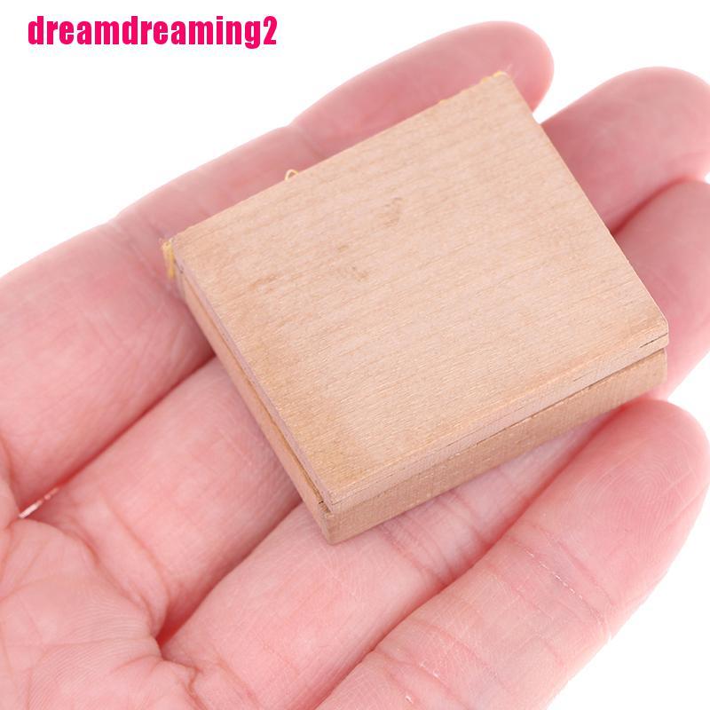 Mô Hình Hộp Gỗ Mini Tỉ Lệ 1: 12 Dùng Để Trang Trí Nhà Búp Bê