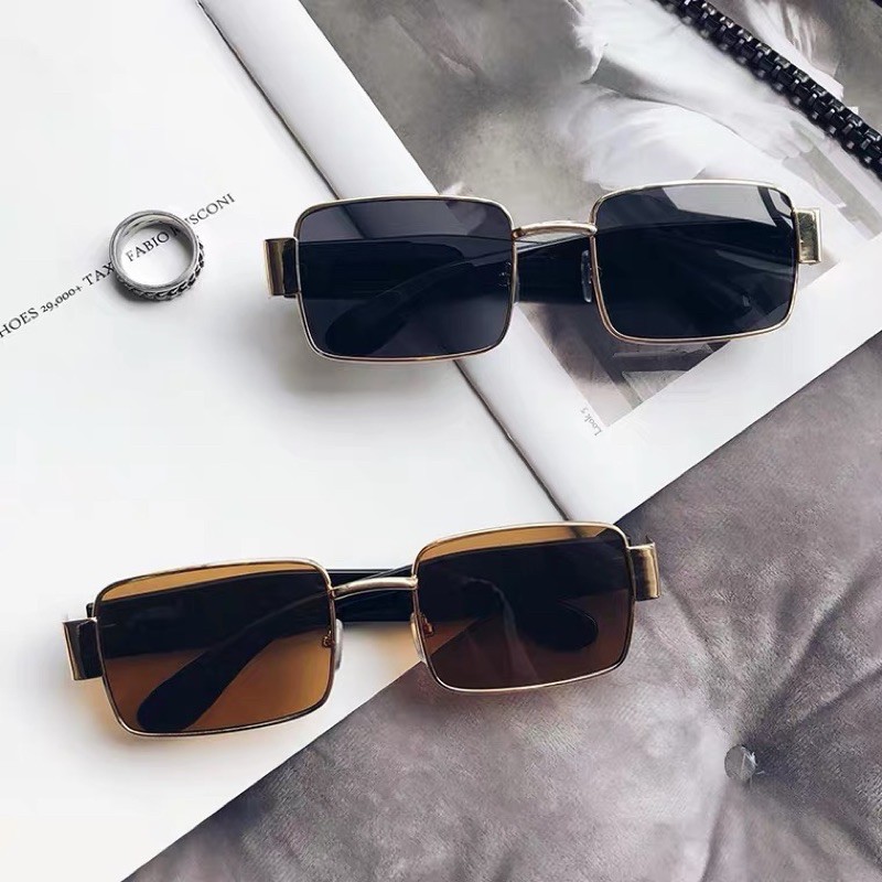 Kính râm mắt vuông retro kim loại