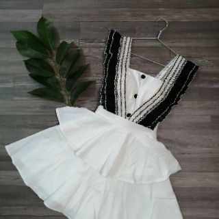 Đầm 2 dây đui cá