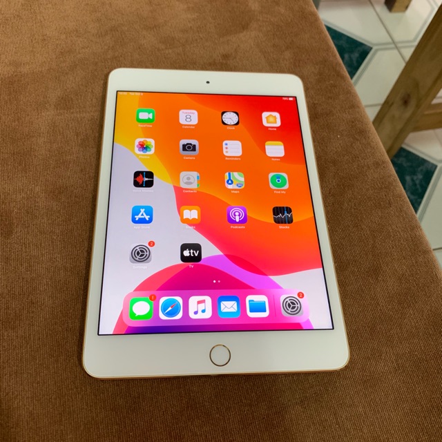 IPad MINi 4 sử dụng wifi 64GB màu GOLD | BigBuy360 - bigbuy360.vn