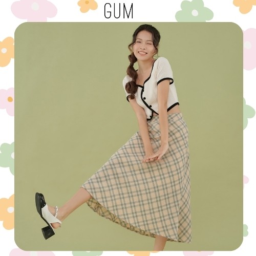 Chân váy xòe xéo dài qua gối Checker Skirt By Gum