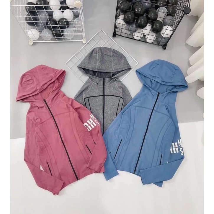 Áo khoác tập gym - chống nắng đang gây hot 2021