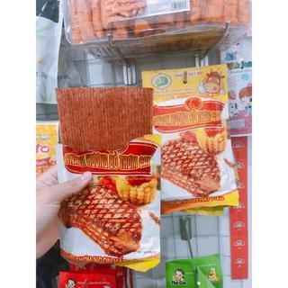 1 gói Snack huong bò 🐮🐄 thơm cay tuổi thơ