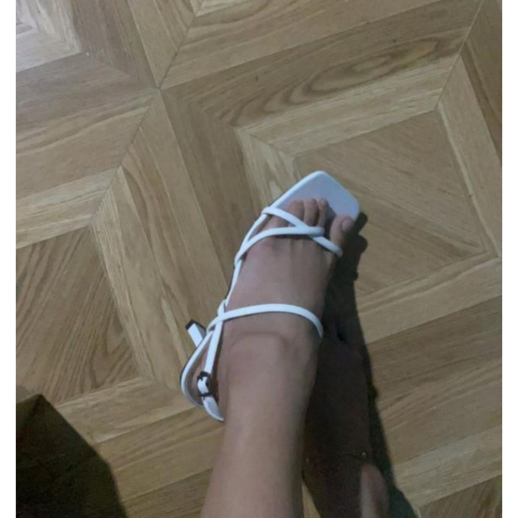 (có sẵn)giày cao gót BIG SIZE 40 41 42 43,giày cao gót size lớn ngoại cỡ dây mảnh ngoại cỡ số lớn