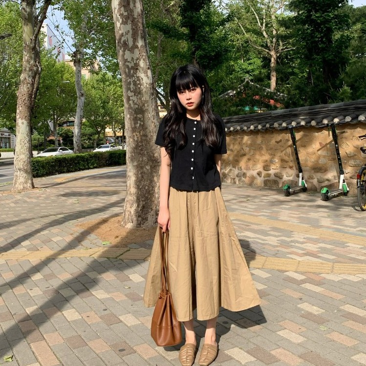 Quần váy ống rộng cạp cao co giãn tốt màu sắc độc lạ với phong cách Hàn quốc tối giản dễ dàng phối đồ