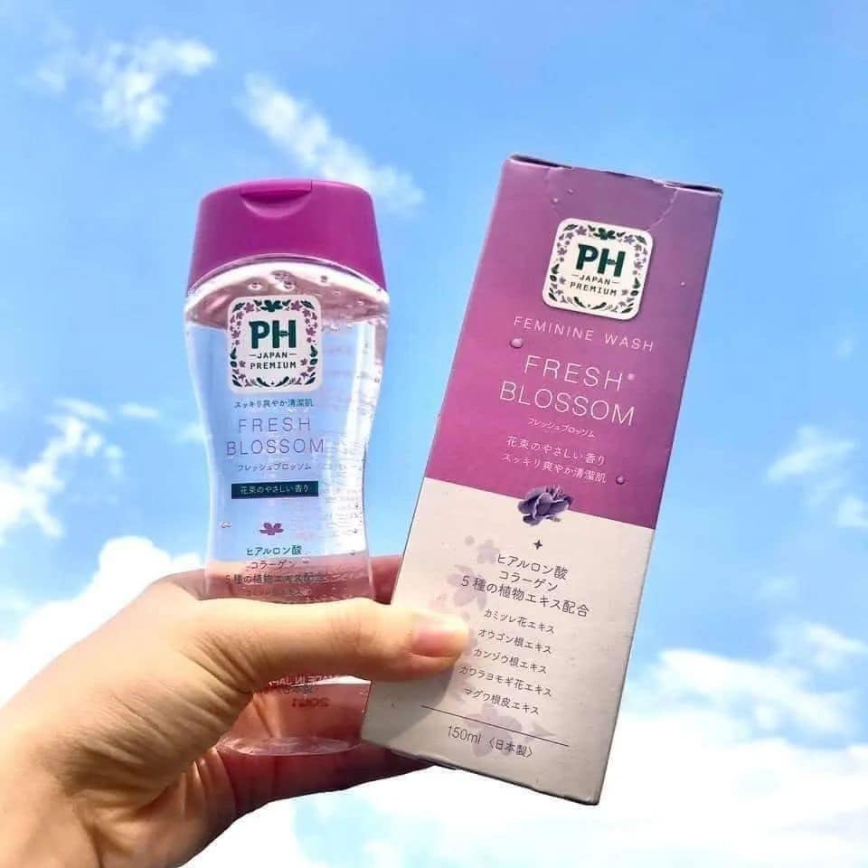 Dung Dịch Vệ Sinh Phụ Nữ PH Japan Premium Feminine Wash (150ml)