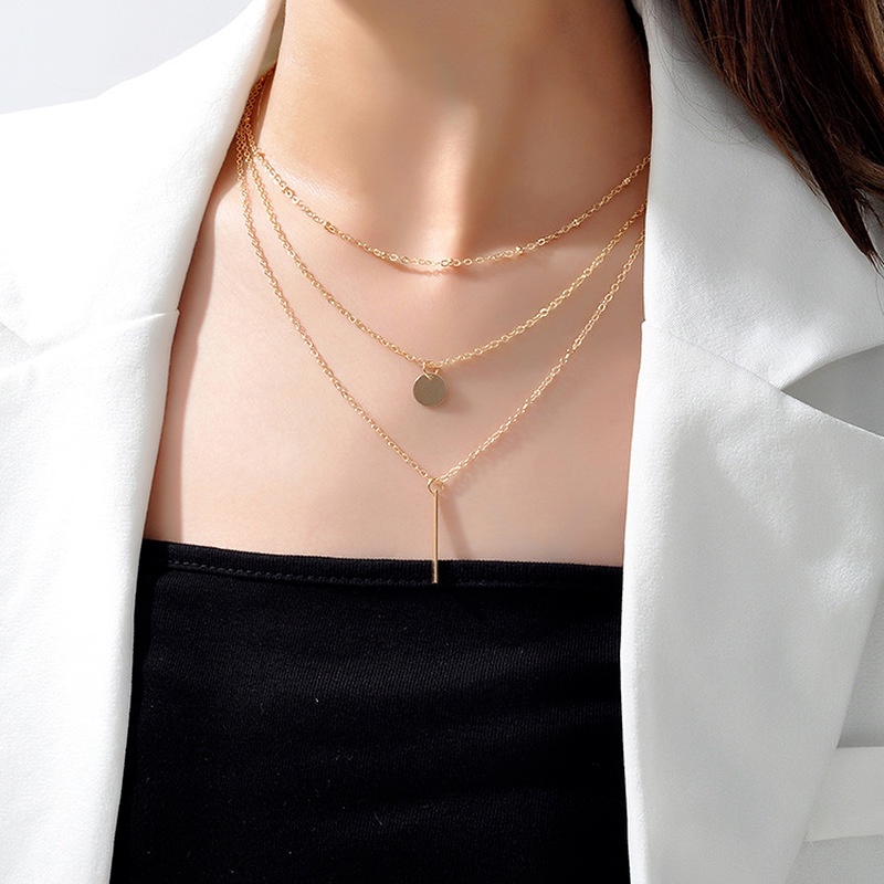 1 Vòng Cổ Nhiều Lớp Bằng Hợp Kim Thời Trang Cá Tính