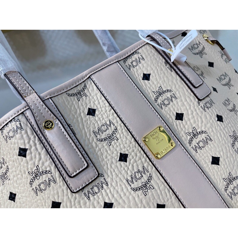 Túi đeo vai cao cấp size lớn hoạ tiết logo thương hiệu MCM da thật có 2 màu