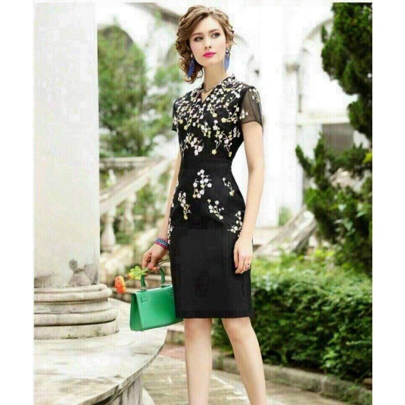 ĐẦM BODY THUÊ HOA TAY NGẮN