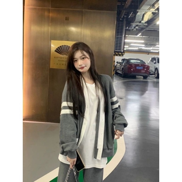 ÁO CARDIGAN KẺ NGANG TAY