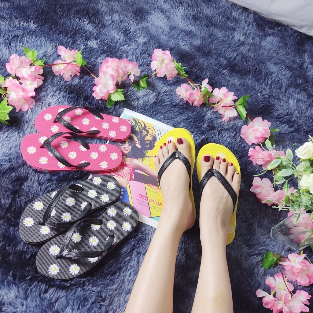 Dép nữ xỏ ngón đi trong nhà đi biển đi chơi  xinh xắn 3 màu , dép xốp nữ mang êm chân