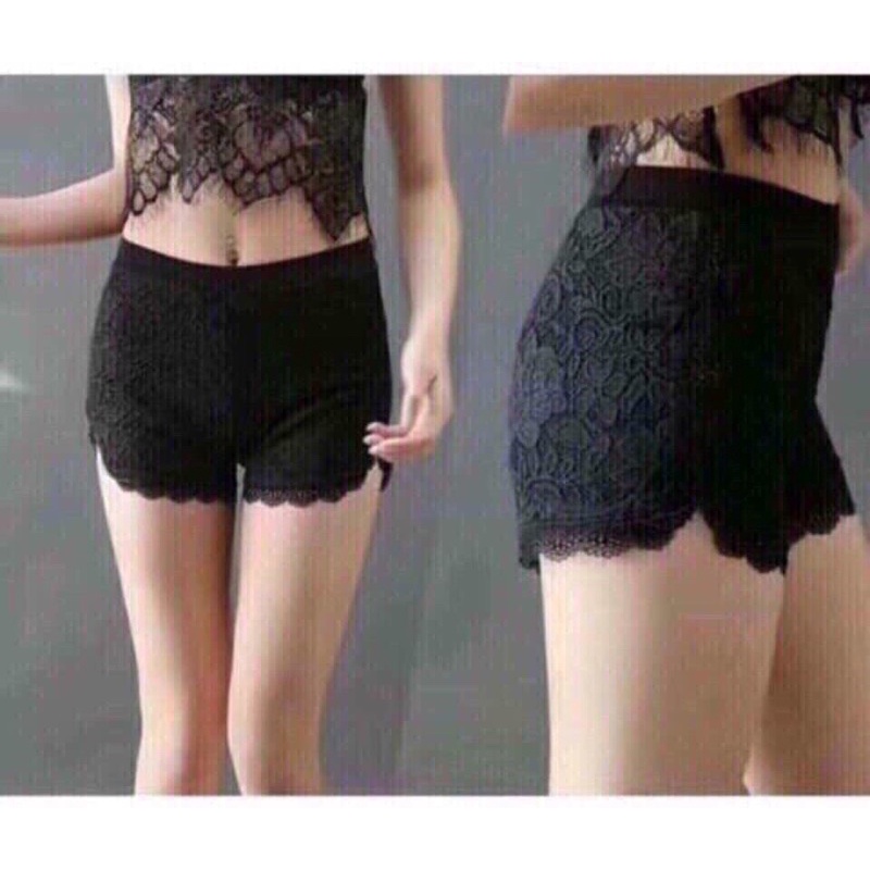 Quần lót nữ mặc trong váy ren màu đen trắng da