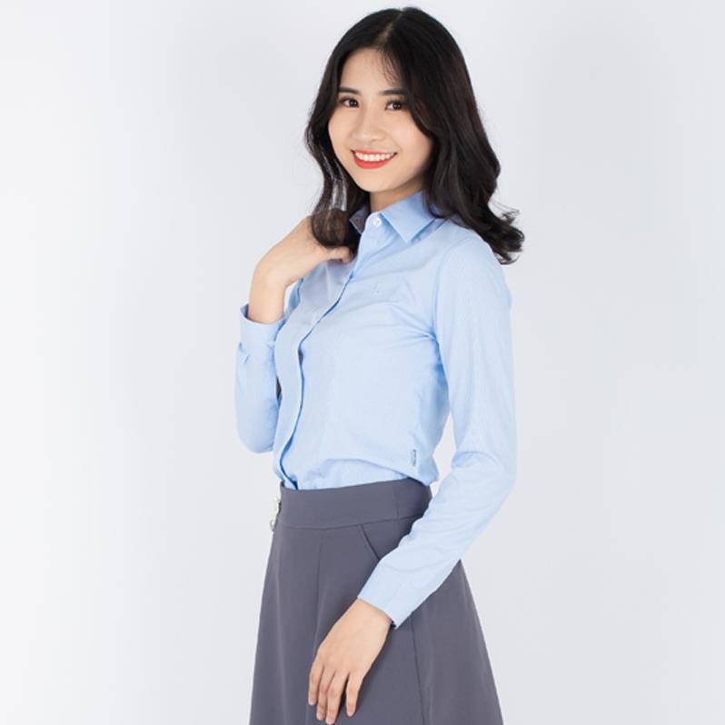 Áo sơ mi nữ tay dài Thái Hòa họa tiết kẻ sọc đứng to - Màu xanh dương nhạt - 640-14