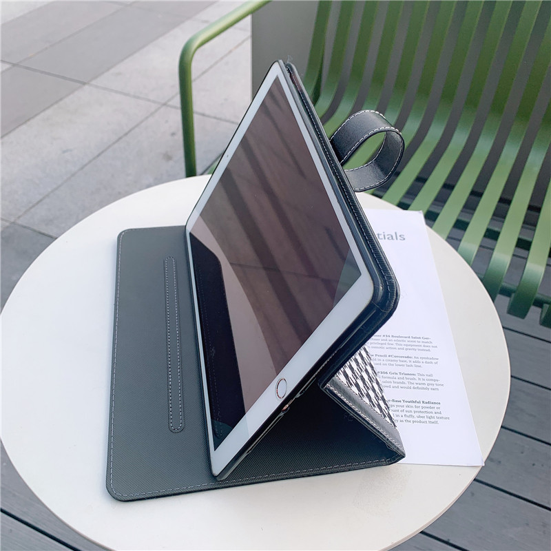 【really stock】The New Apple IPad Air Pro 7.9 9.7 10.5 11 10.2 10.9" Inch Mini 1/2/3/4/5 2017/2018/2019/2020/2021 Check Button Luxury Fashion Cute Auto Sleep Case Cover