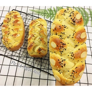 Bánh mì hoa cúc handmade 100% Mẹ Mì làm
