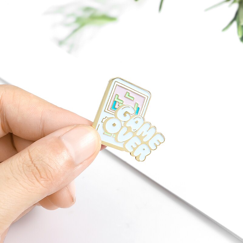 Ghim cài áo tùy chọn kiểu dáng phong cách máy chơi game hoạt hình