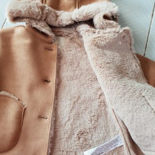 Áo khoác da lộn zara