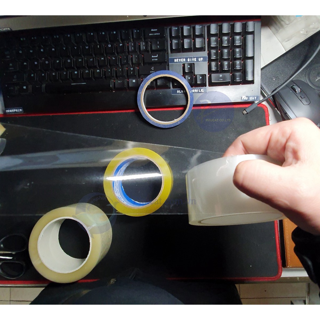 Băng dính không tiếng ồn, Kéo nhẹ tay