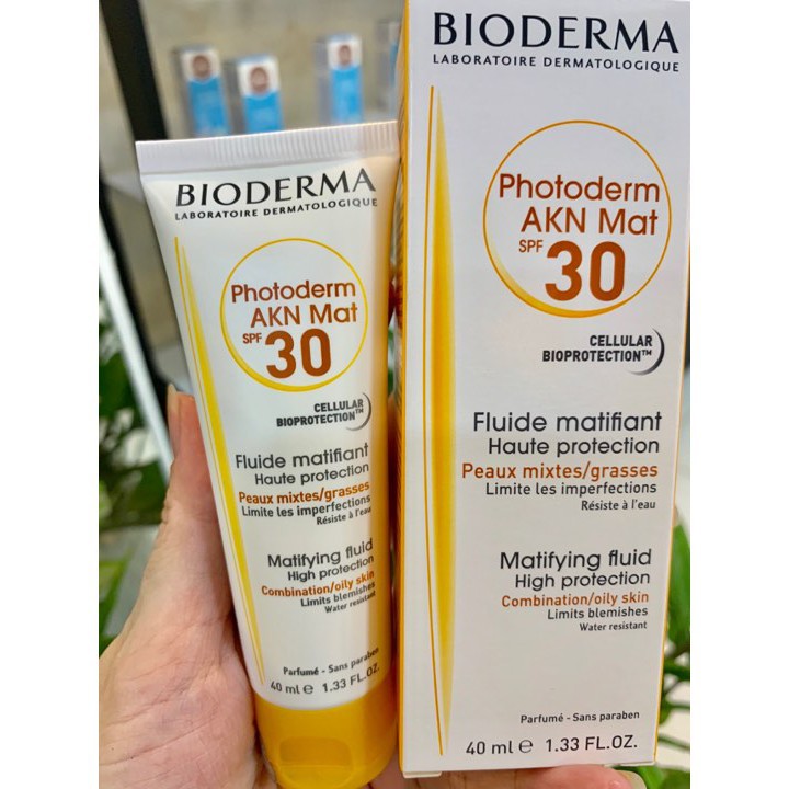 Kem chống nắng Bioderma dành cho da dầu, mụn 40ml photoderm AKN mat spf30+