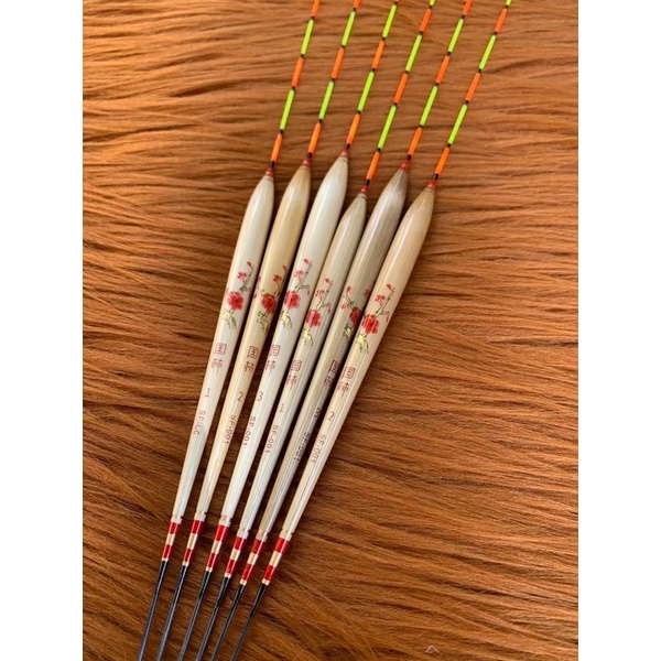 Phao cỏ Câu Rô Phi