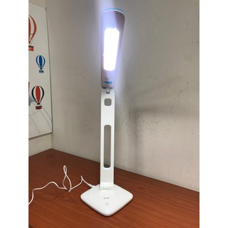 ĐÈN BÀN LED CẢM ỨNG COMET CT181B