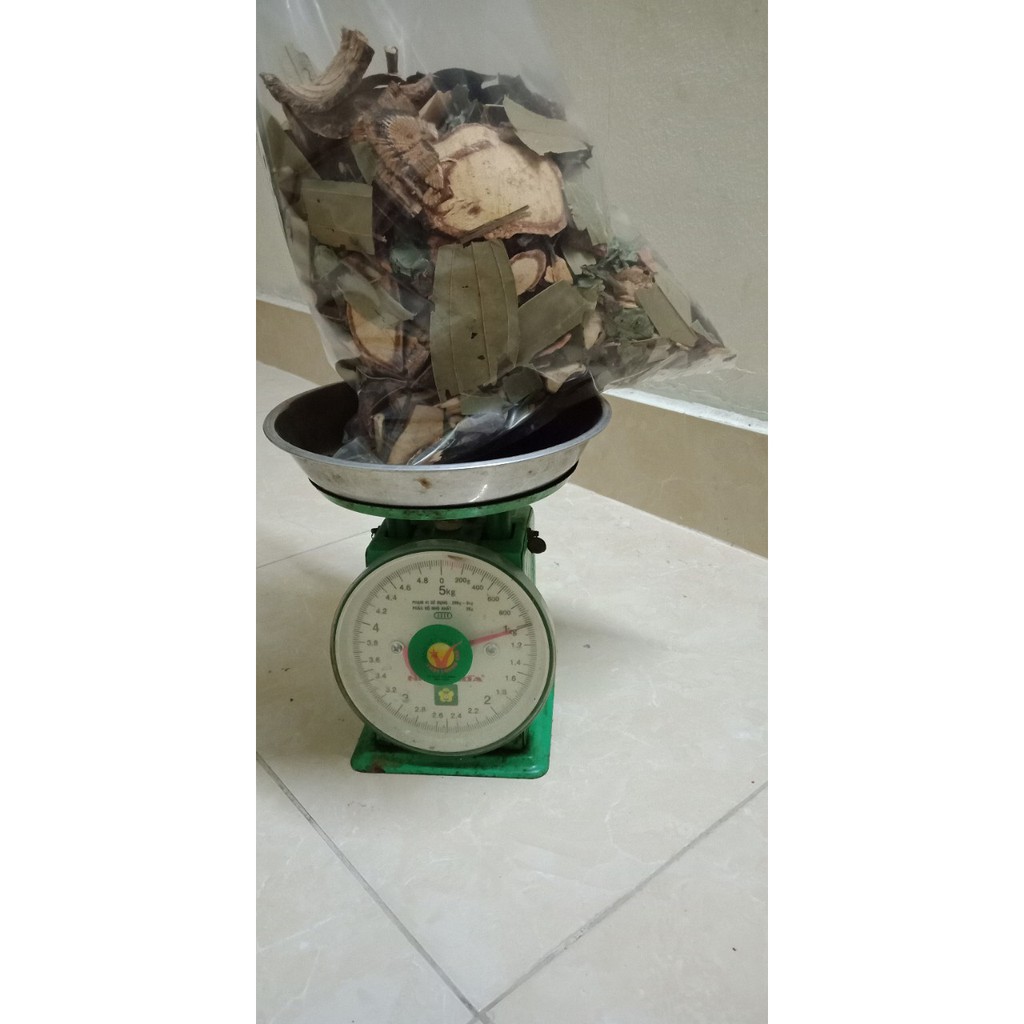 Lá Tắm Dao Đỏ Sapa dạng khô 1kg chuẩn 20 vị cây lá. | BigBuy360 - bigbuy360.vn