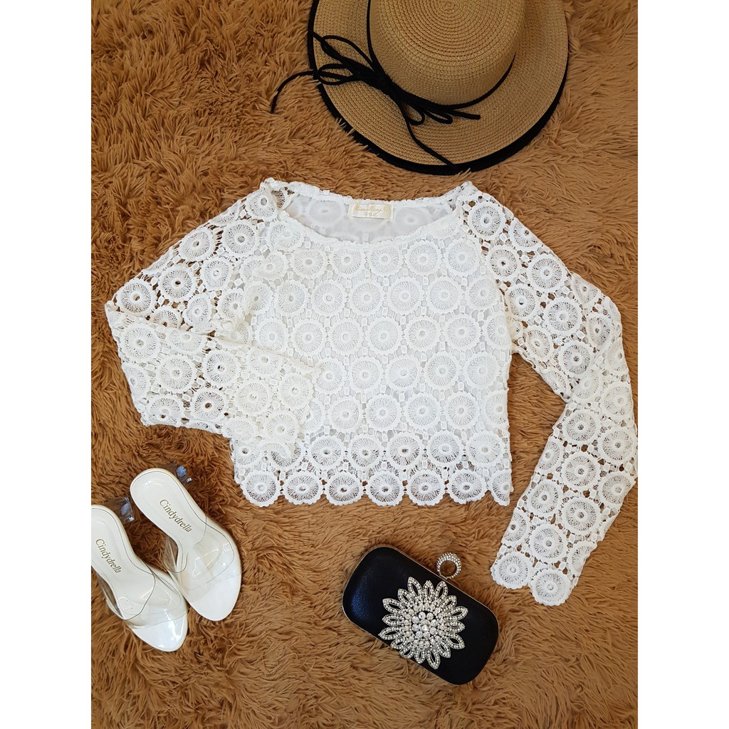 ÁO REN TRẮNG TAY DÀI