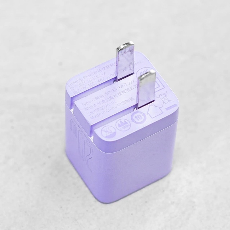 Sạc Baseus 20W PD màu tím hồng xanh