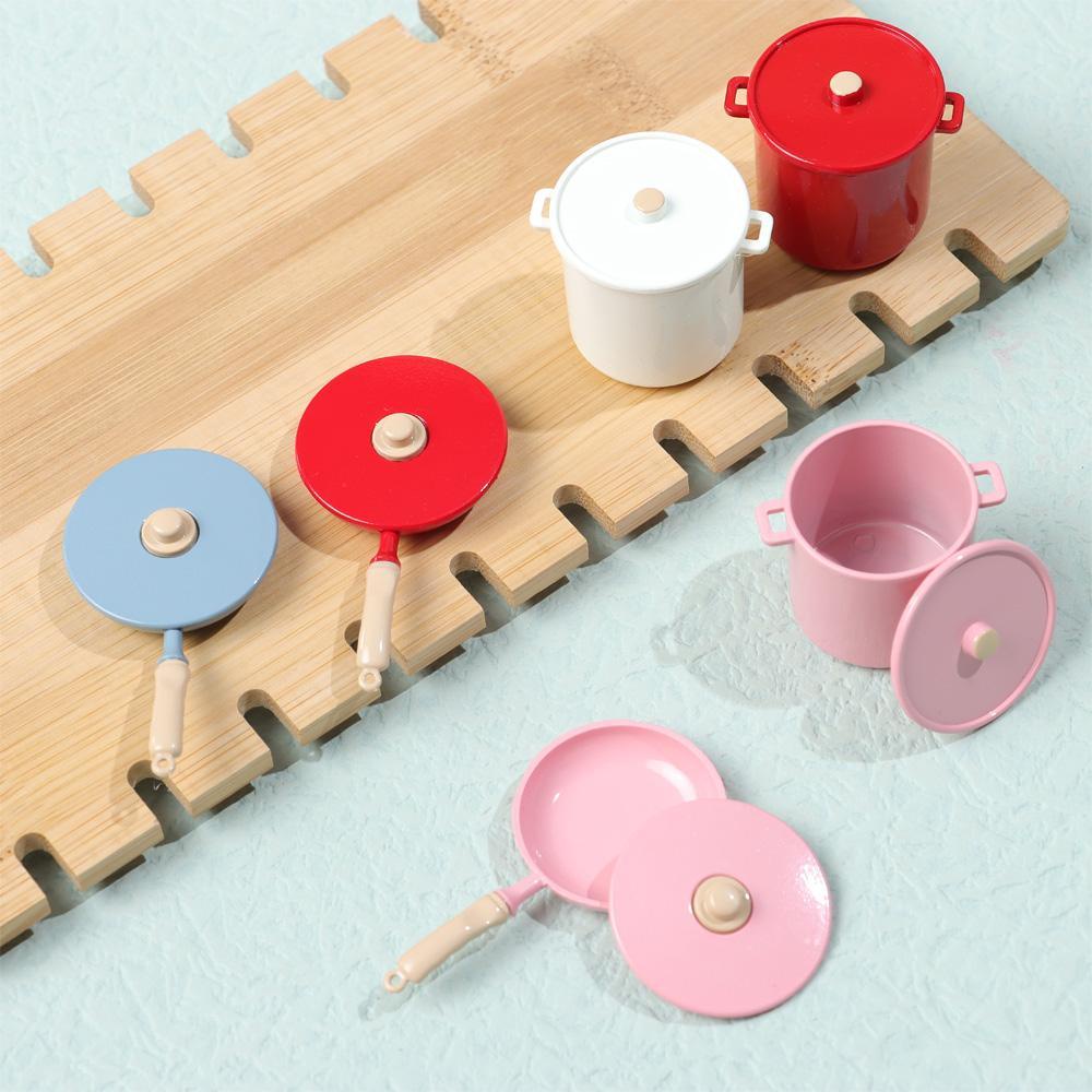 Nồi Nấu Súp Mini Dùng Làm Đạo Cụ Chụp Ảnh Cho Nhà Búp Bê
