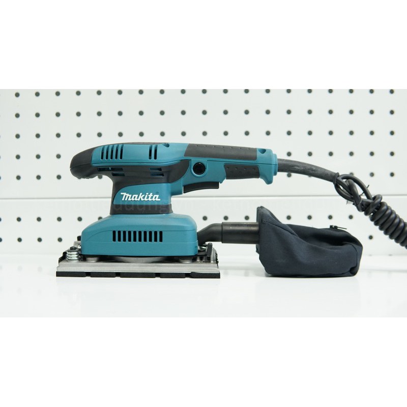 Máy chà nhám rung hình chữ nhật Makita BO3710 - Chính hãng