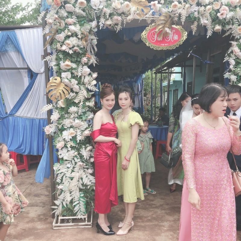 Đầm dạ hội kiểu cúp ngực lệch vai nhún eo (HÀNG CAO CẤP)