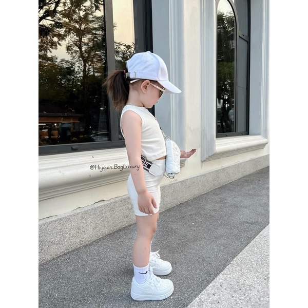 Túi Dior yên ngựa đeo chéo siêu xinh cho bé