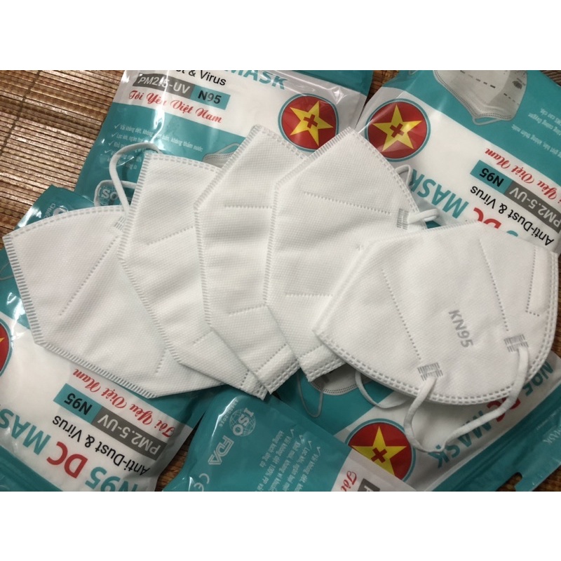 10 chiếc khẩu trang N95 hiệu DC mask siêu dày đẹp