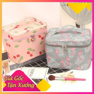Túi trang điểm Multi Grand Pouch