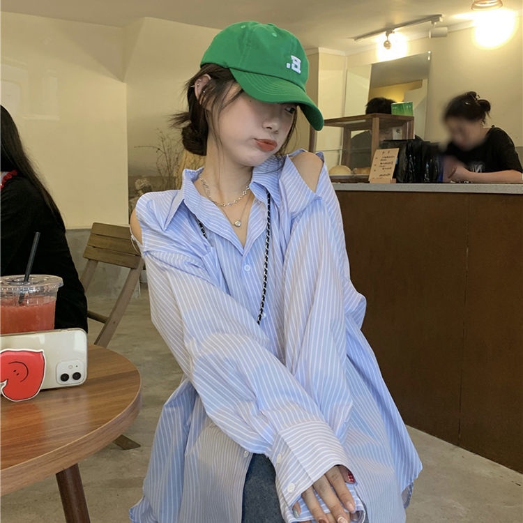 Áo sơ mi nữ tay dài trễ vai họa tiết sọc thời trang