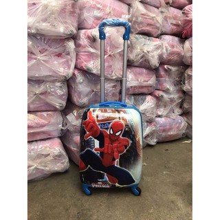 Valy kéo superman, hello kty