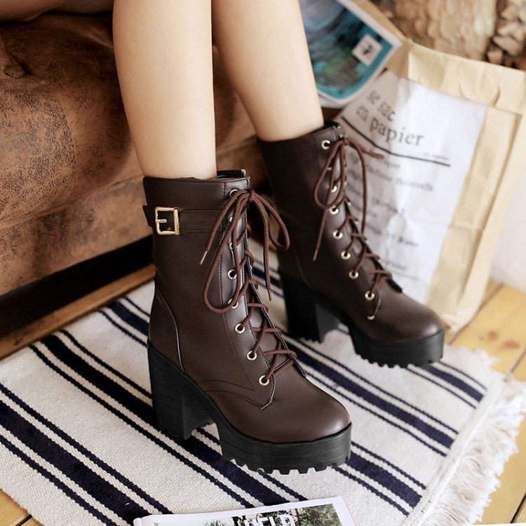 [order/ko có sẵn] boots nữ đen nâu trắng cao 10cm | BigBuy360 - bigbuy360.vn