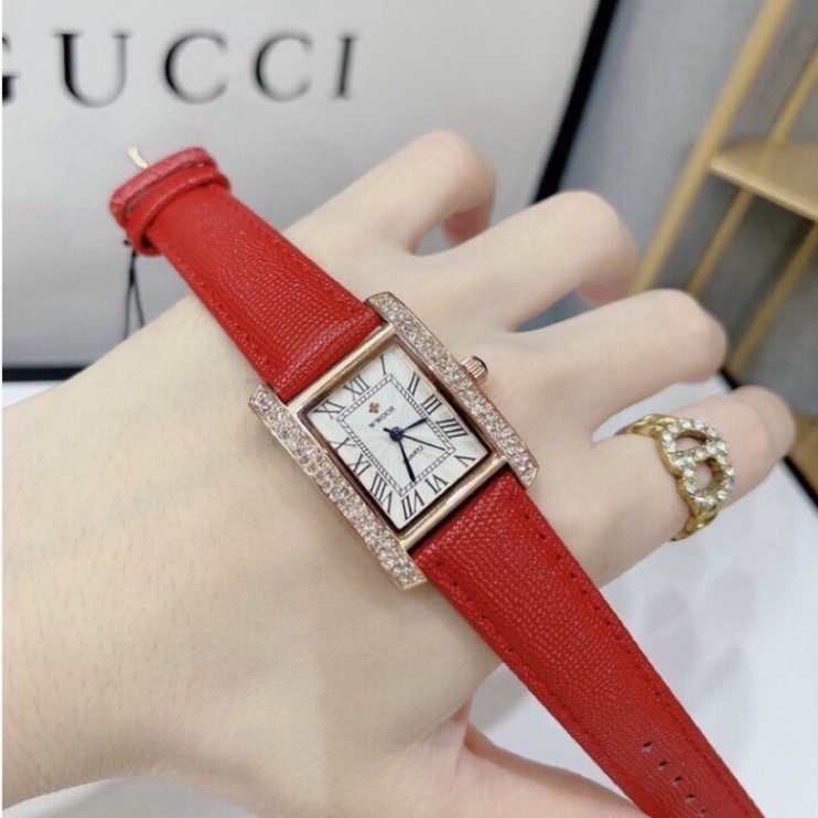 Đồng Hồ Nữ WWOOR 8806 Mặt Vuông Dây Da Thời Trang Đẹp
