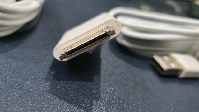 Cáp sạc apple 30 pin