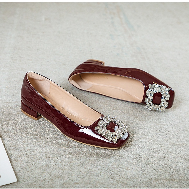 Giày Cao Gót Mũi Vuông Chất Liệu Da Bóng Phong Cách Retro Cho Nữ Size 32 33 34