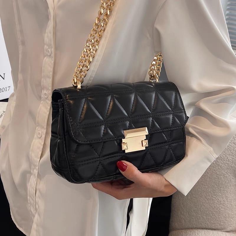 Túi Xách Nữ Trần Trám Nhẹ Nhàng Nữ Tính