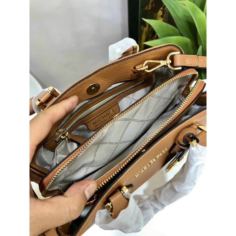 Túi Mk Camille brown