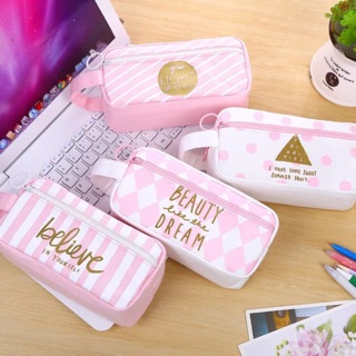 Hộp đựng bút màu trắng hồng