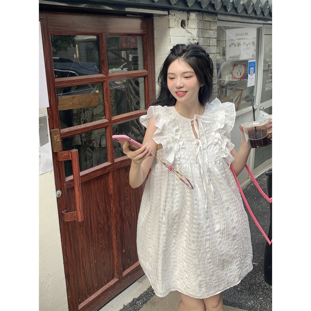 Váy trắng xoè ngắn babydoll điệi đà, phối bèo vai cánh tiên xinh xắn đáng yêu
