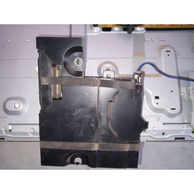 Cặp loa tivi LG 42 inh bóc máy hàng chuẩn